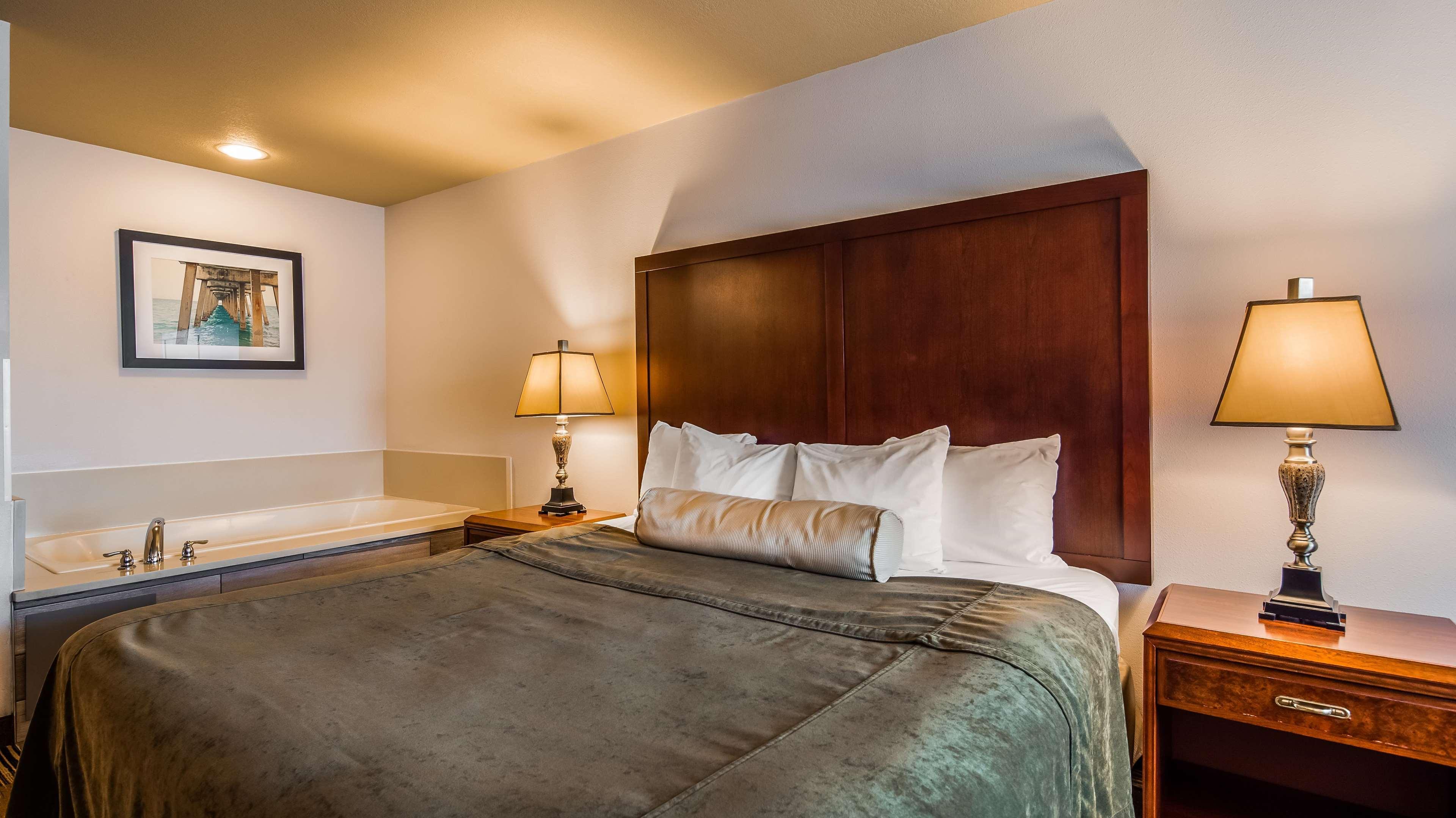 Best Western Salbasgeon Inn & Suites Reedsport Exterior photo