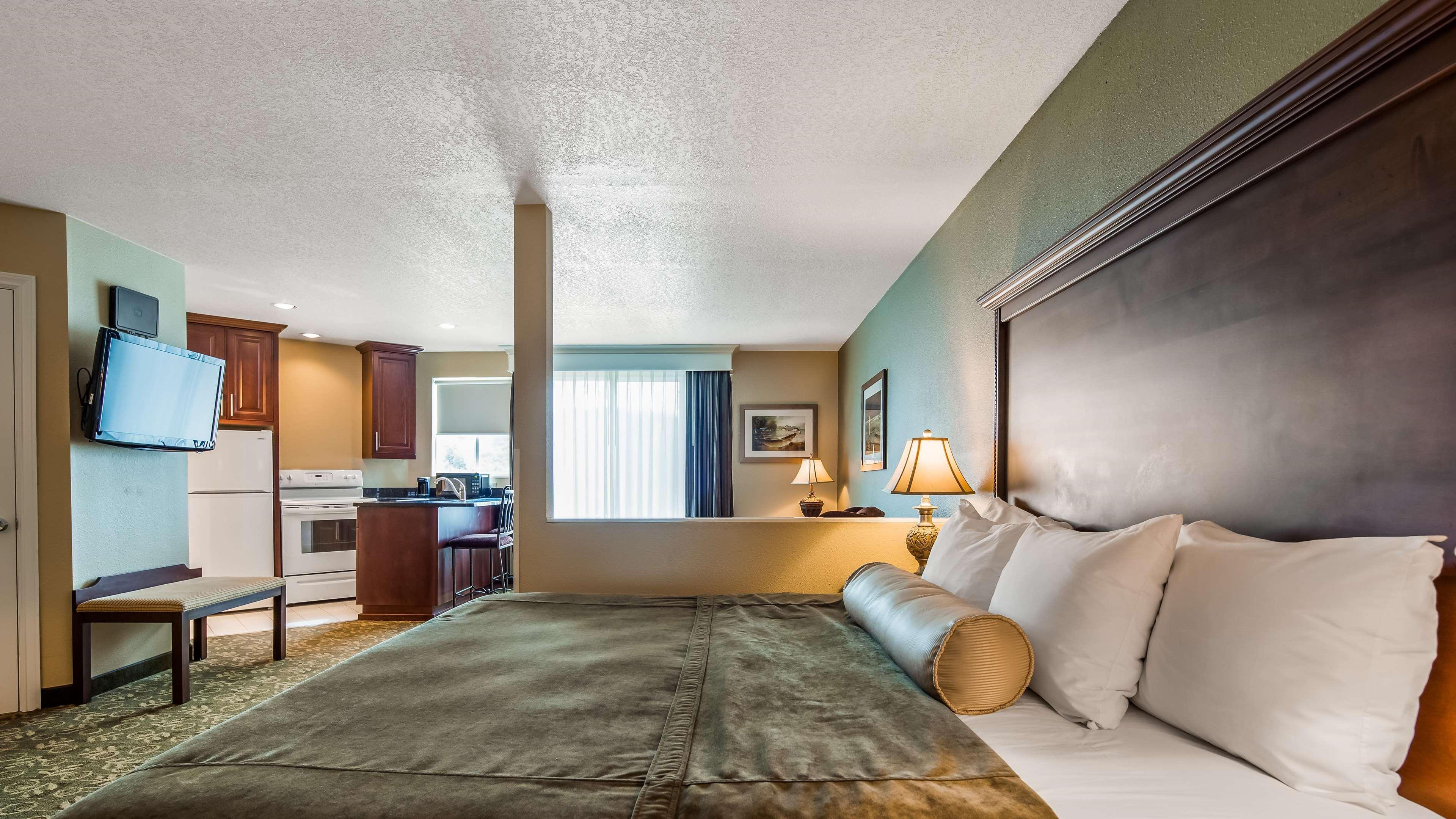 Best Western Salbasgeon Inn & Suites Reedsport Exterior photo