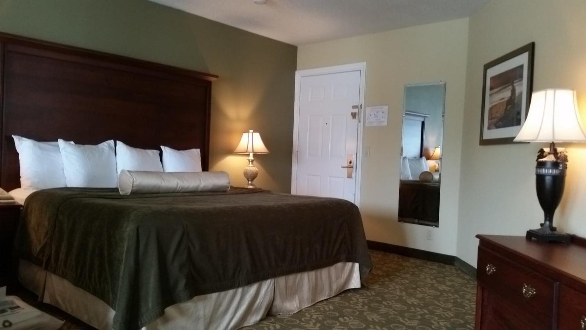 Best Western Salbasgeon Inn & Suites Reedsport Room photo